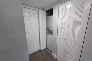 2108 S Cypress Bend Dr, Pompano Beach, FL 33069 - Photo 17