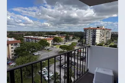 4174  Inverrary Dr, Unit #905, Lauderhill, FL 33319 - Photo 15