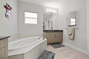 3069 Bellflower Cir, West Palm Beach, FL 33401 - Photo 39