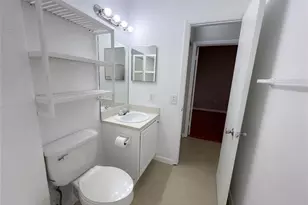 1881 NW 96th Terrace, Pembroke Pines, FL 33024 - Photo 21