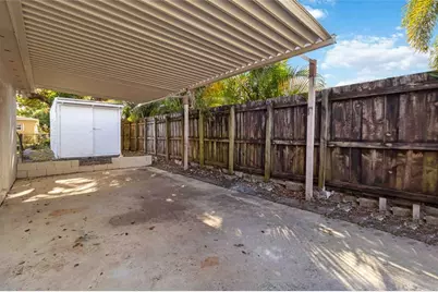 7040 SW 16th St, Pembroke Park, FL 33023 - Photo 25