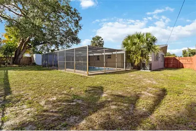 7040 SW 16th St, Pembroke Park, FL 33023 - Photo 23