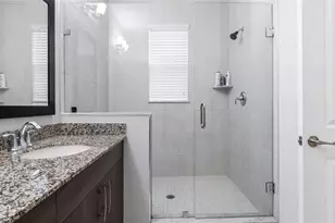 20927 NW 1st Ct, Pembroke Pines, FL 33029 - Photo 5