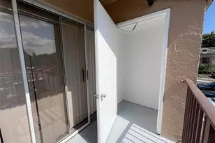 1881 NW 96th Terrace, Hollywood, FL 33024 - Photo 27