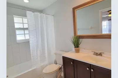 197 NW Eller, Deerfield Beach, FL 33441 - Photo 9