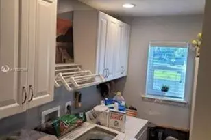 9335 NW 45th St, Sunrise, FL 33351 - Photo 13