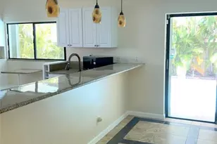 71 Laredo Ln, Boca Raton, FL 33487 - Photo 9