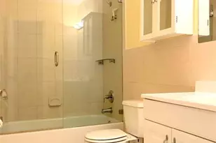 71 Laredo Ln, Boca Raton, FL 33487 - Photo 17