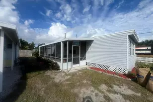 10885 SE Federal Hwy, Hobe Sound, FL 33455 - Photo 7