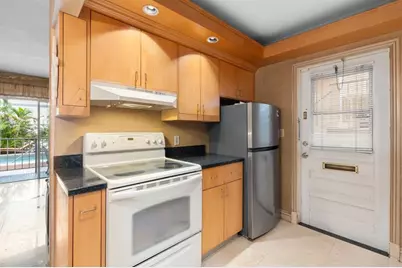 1840  Dewey St, Unit #101, Hollywood, FL 33020 - Photo 9