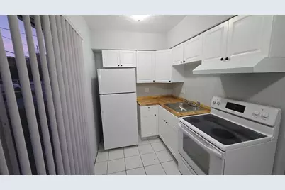 16951 NE 18th Ave, Unit #4, North Miami Beach, FL 33162 - Photo 1
