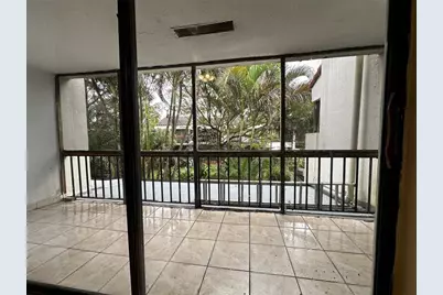 6630  Racquet Club Dr, Unit #163, Fort Lauderdale, FL 33319 - Photo 17