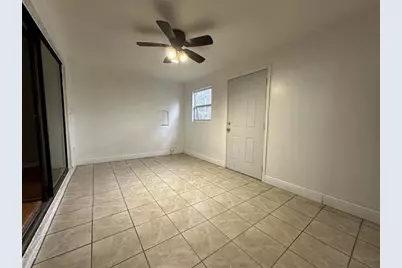 6630  Racquet Club Dr, Unit #163, Fort Lauderdale, FL 33319 - Photo 11