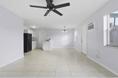 533 NW 15th Way, Fort Lauderdale, FL 33311 - Photo 3