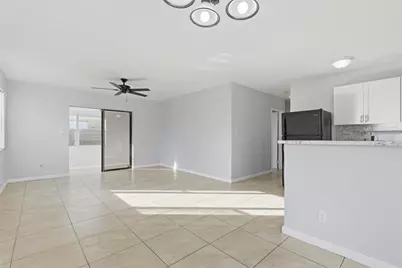 533 NW 15th Way, Fort Lauderdale, FL 33311 - Photo 5