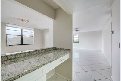 3900 N Hills Dr, Unit #409, Hollywood, FL 33021 - Photo 3
