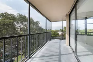 3900 N Hills Dr, Hollywood, FL 33021 - Photo 15
