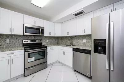 3900 N Hills Dr, Unit #409, Hollywood, FL 33021 - Photo 9