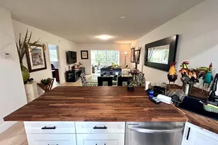 1050 Country Club Dr, Margate, FL 33063 - Photo 11