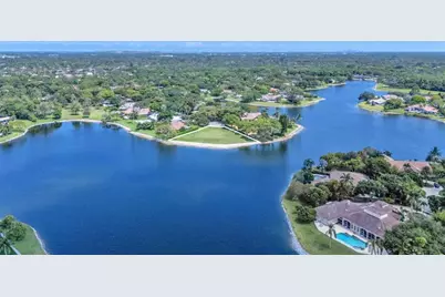 7531  Bristol Lane, Parkland, FL 33067 - Photo 13