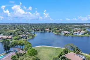 7531 Bristol Ln, Parkland, FL 33067 - Photo 7