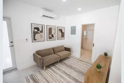 1112 NE 17th Terrace, Unit #3, Fort Lauderdale, FL 33304 - Photo 5