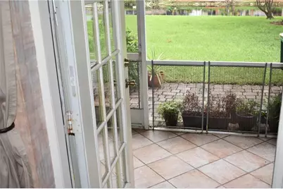 7890 Dixie Beach Circle, Tamarac, FL 33321 - Photo 5