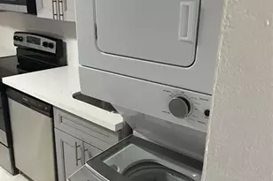 8705 NW 38th Dr, Coral Springs, FL 33065 - Photo 19