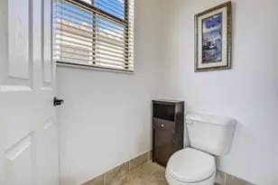 8541 NW 38th St, Cooper City, FL 33024 - Photo 37