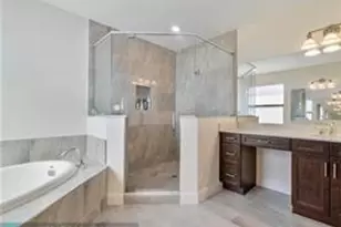 11795 Waterway Cir, Parkland, FL 33076 - Photo 15