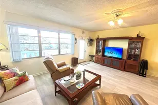 4106 Cambridge E, Deerfield Beach, FL 33442 - Photo 3