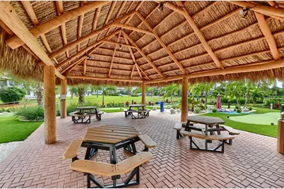 4106  Cambridge E, Unit #4106, Deerfield Beach, FL 33442 - Photo 37