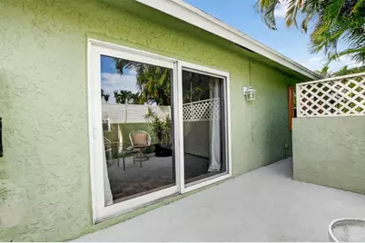 501 NW 54th St, Boca Raton, FL 33487 - Photo 37