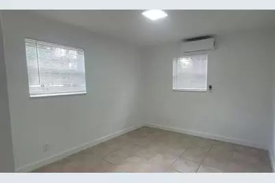 905 NW 16th Ave, Unit #2, Fort Lauderdale, FL 33311 - Photo 9