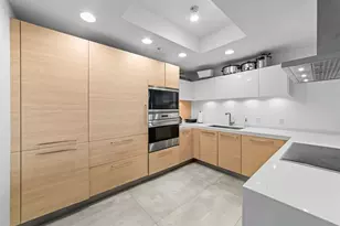 17111 Biscayne Blvd, Aventura, FL 33160 - Photo 1