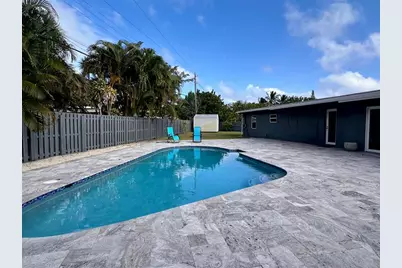 525 NE 27th St, Wilton Manors, FL 33334 - Photo 3