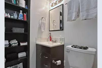 525 NE 27th St, Wilton Manors, FL 33334 - Photo 25