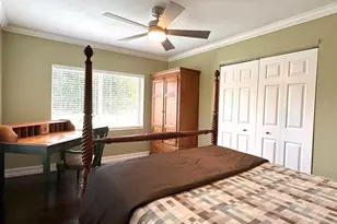 525 NE 27th St, Wilton Manors, FL 33334 - Photo 13