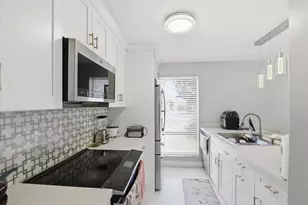 4260 NW 114th Terrace, Coral Springs, FL 33065 - Photo 9