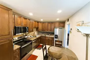 2850 Forest Hills Blvd, Coral Springs, FL 33065 - Photo 9