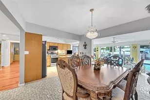 961 SE 10th Ct, Pompano Beach, FL 33060 - Photo 13