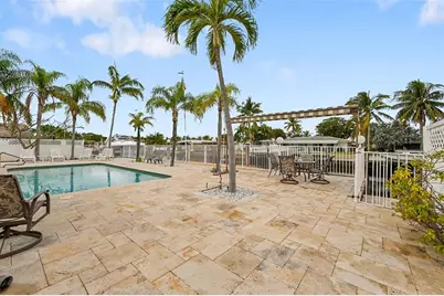 961 SE 10th Ct, Pompano Beach, FL 33060 - Photo 31