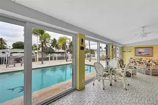 961 SE 10th Ct, Pompano Beach, FL 33060 - Photo 21