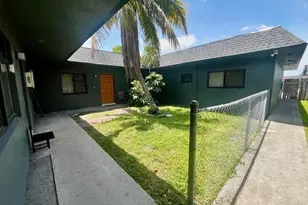 4040 NW 31st Terrace, Lauderdale Lakes, FL 33309 - Photo 7