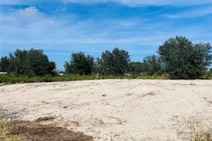 2610 58th St, Lehigh Acres, FL 33971 - Photo 3