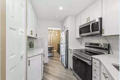 6755 W Broward Blvd, Unit #304, Plantation, FL 33317 - Photo 13