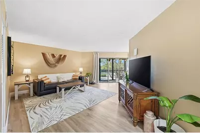 6755 W Broward Blvd, Unit #304, Plantation, FL 33317 - Photo 5