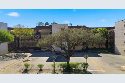 6755 W Broward Boulevard #304, Plantation, FL 33317 - Photo 27