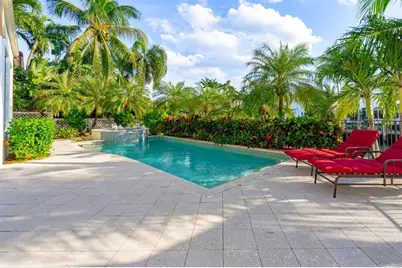 2356 NE 26th St, Lighthouse Point, FL 33064 - Photo 75