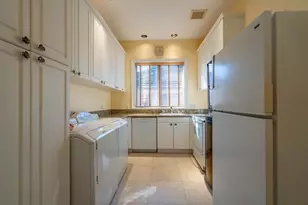 2356 NE 26th St, Lighthouse Point, FL 33064 - Photo 27